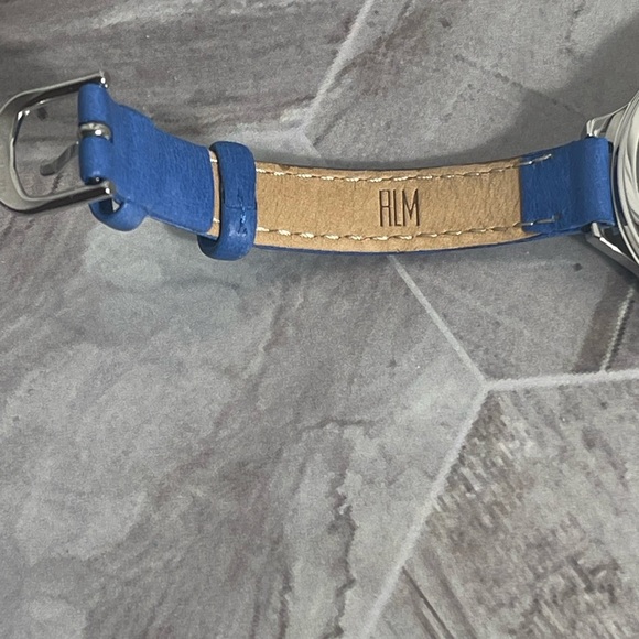 Robert Lee Morris Women\'s Brand New Blue Strap Silver Watch Water Resistant main image 9